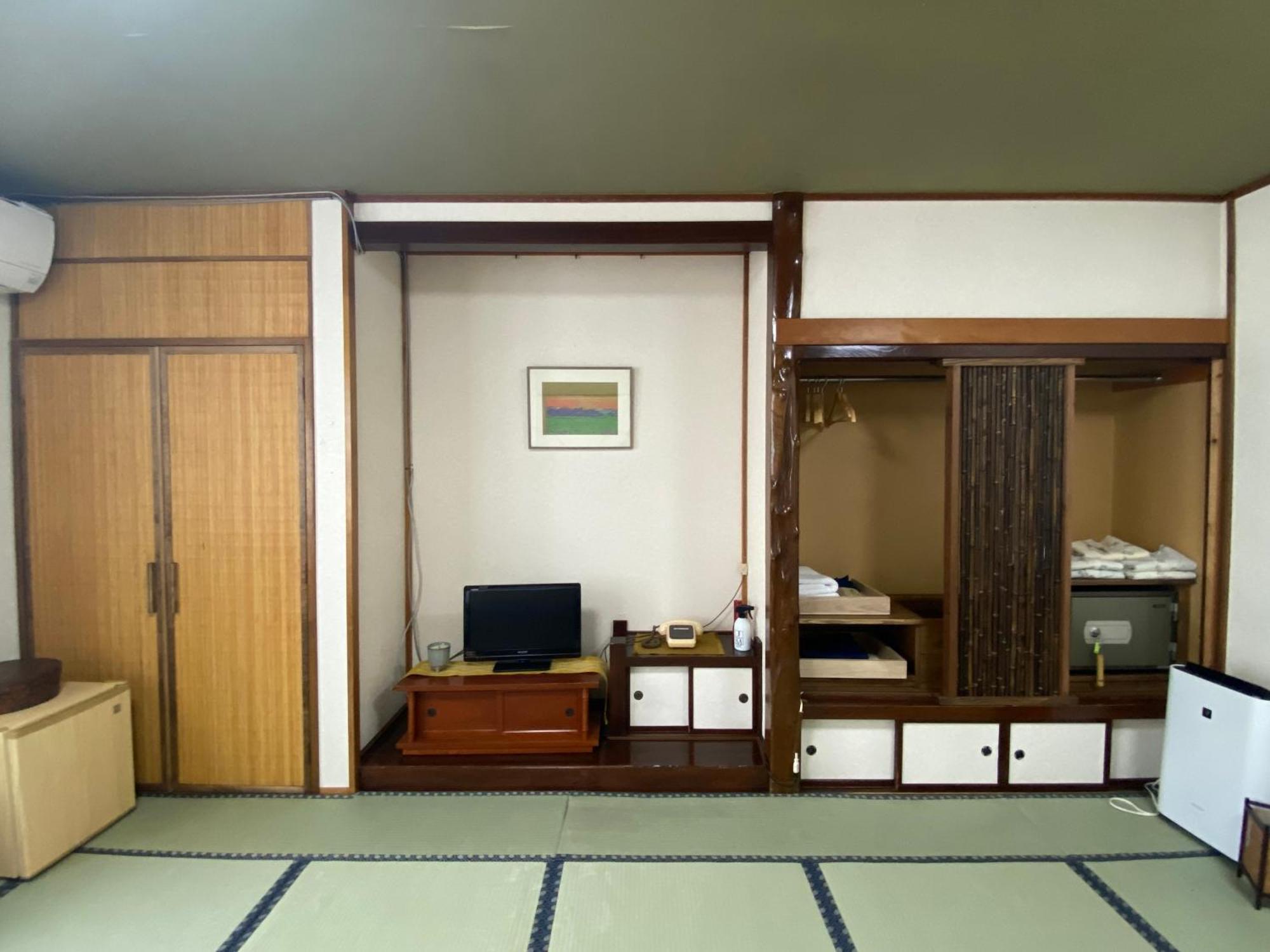 Hotel Tabinoyado Saikawa Kuroishi Exterior foto